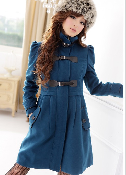 Модное синее пальто, с чем носить